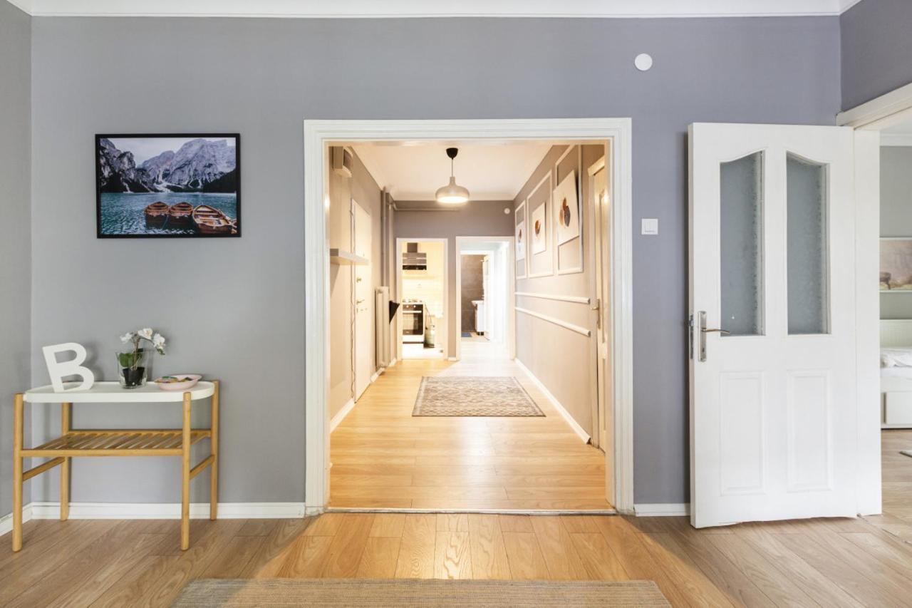 Outstanding Flat With Stylish Interior And Excellent Location Close To Shopping Malls In Sisli Appartement Istanboel